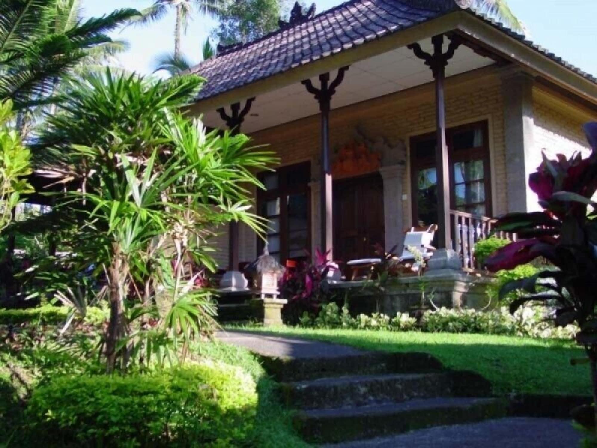 Cempaka Belimbing Villa Blimbing Kültér fotó